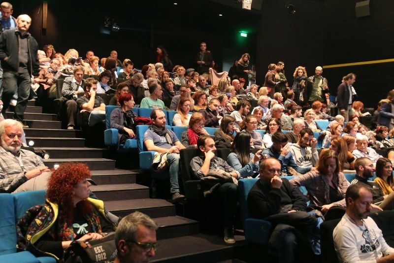 Οι αίθουσες Stavros Tornes και John Cassavetes ανοιχτές όλη τη σεζόν!