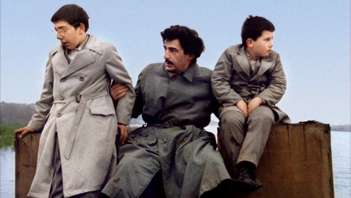 Ο μπαμπάς λείπει σε ταξίδι για δουλειές (Otac na službenom putu, 1985)