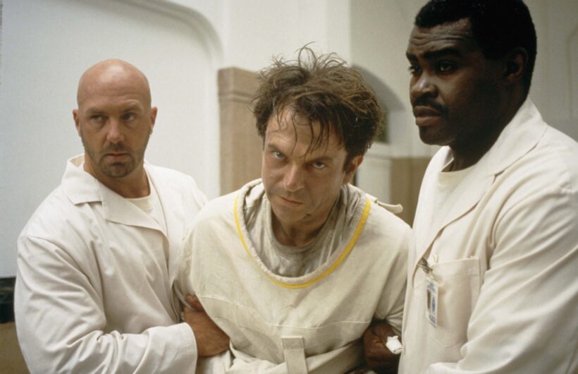 In the Mouth of Madness (1994)